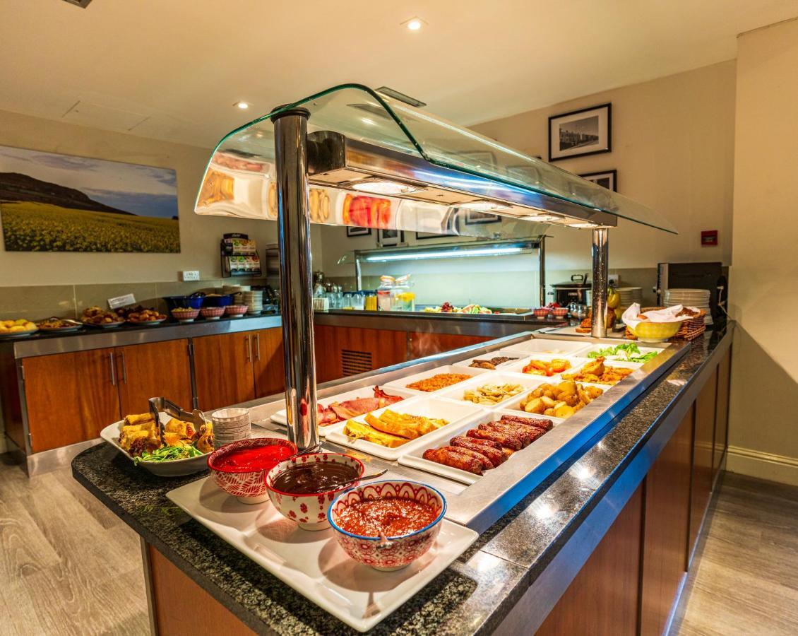 Wilton Hotel Брей Екстер'єр фото